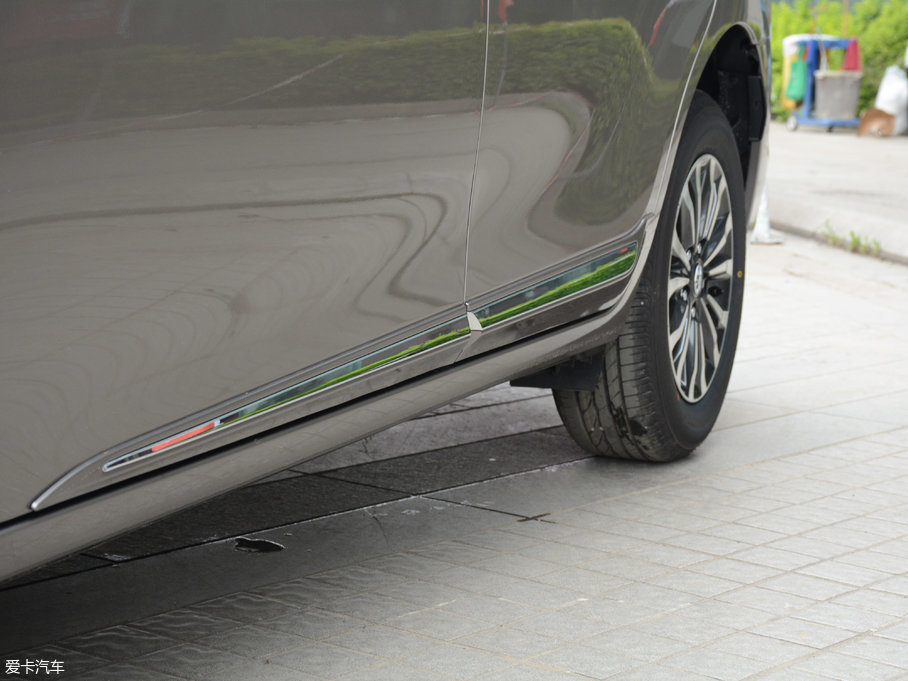 2017_ ȫ 1.2T CVT GL-i