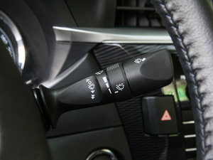 20171.2T CVT GLX-i п؅^