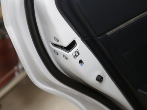 20171.2T CVT GL-iƤ g