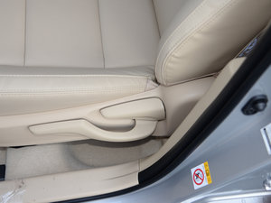 20171.2T CVT GL-iƤ؄e g