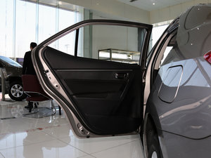 20171.2T CVT GL-i ܇T