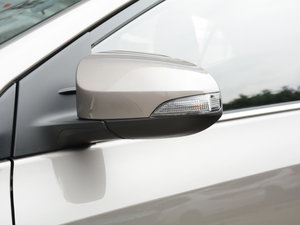 2017ȫ 1.2T CVT GL-i ^