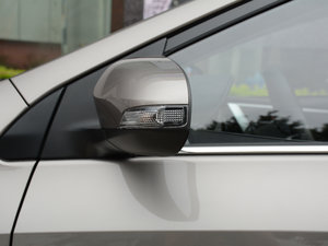 2017ȫ 1.2T CVT GL-i ^