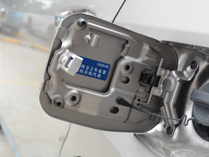 2017ȫ 1.2T CVT GL-i ^