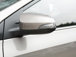 2017ȫ 1.2T CVT GL-i ^