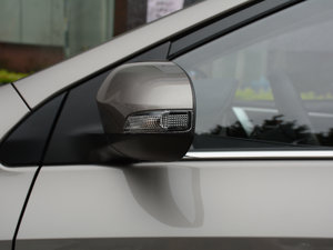 2017ȫ 1.2T CVT GL-i ^