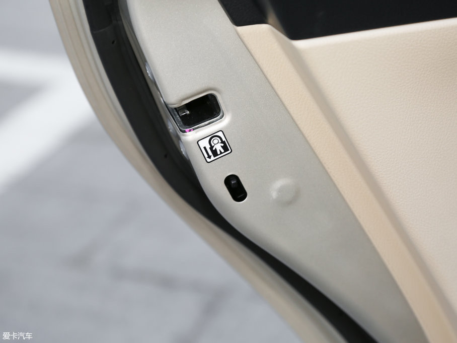 2017YFS 1.5L CVTh(sh)