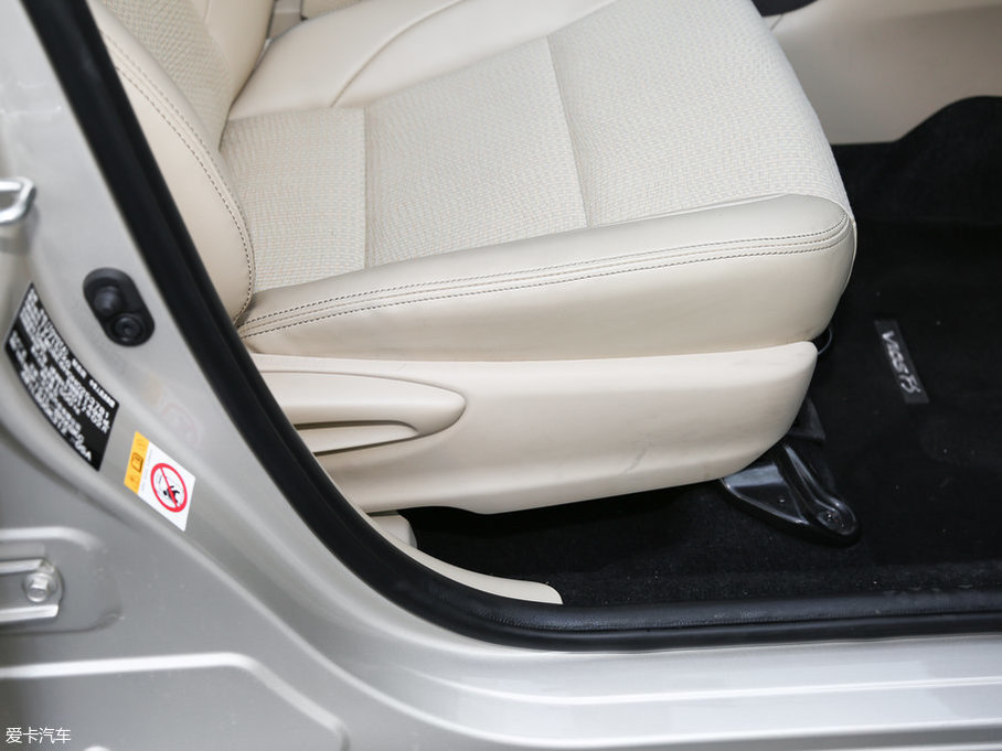 2017YFS 1.5L CVTh(sh)