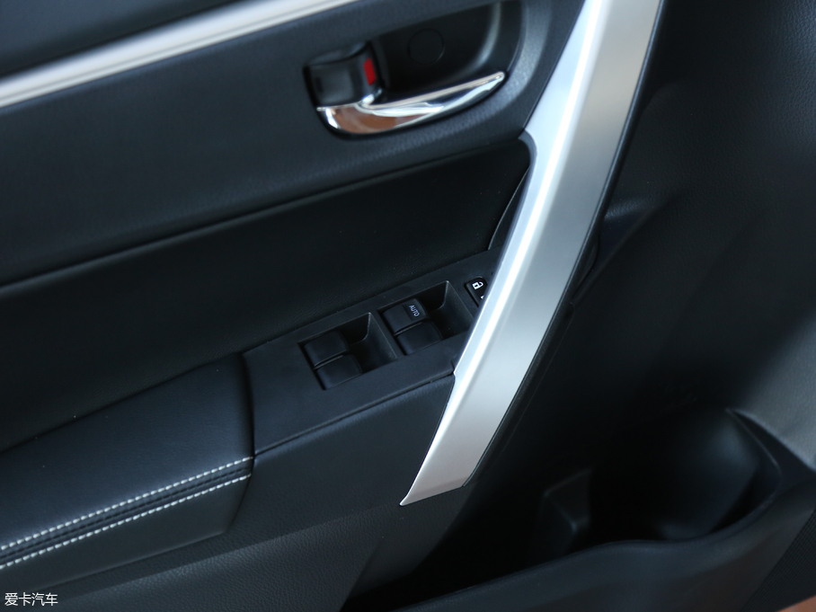 2017_p 1.8L E-CVTӢ