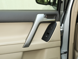 20183.5L Ԅ(dng)VX-NAVI ̥ g