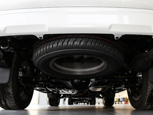 2018款3.5L 自动TX 备胎