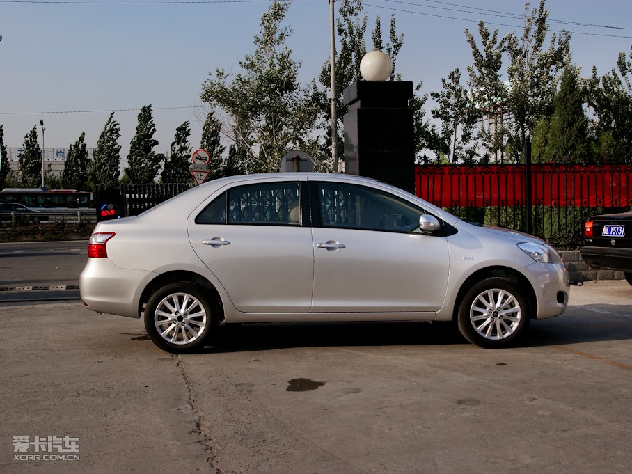 2011Y 1.3L GL-i MT˜ʰ