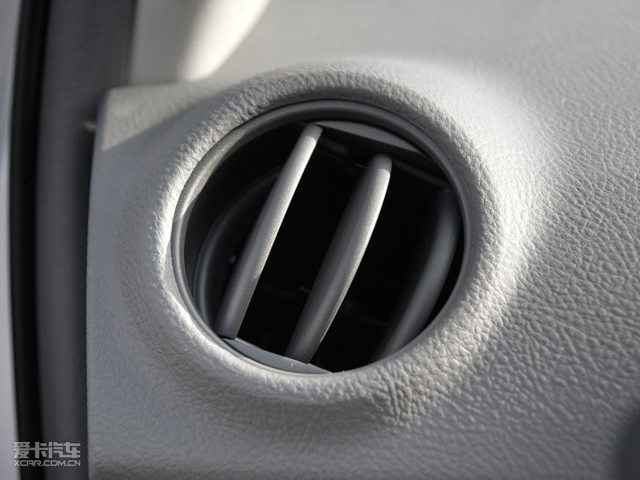 2011Y 1.3L GL-i MT˜ʰ