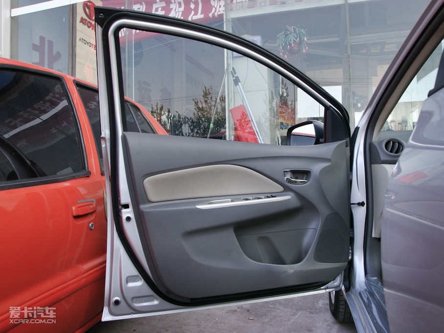 2011Y 1.3L GL-i MT˜ʰ