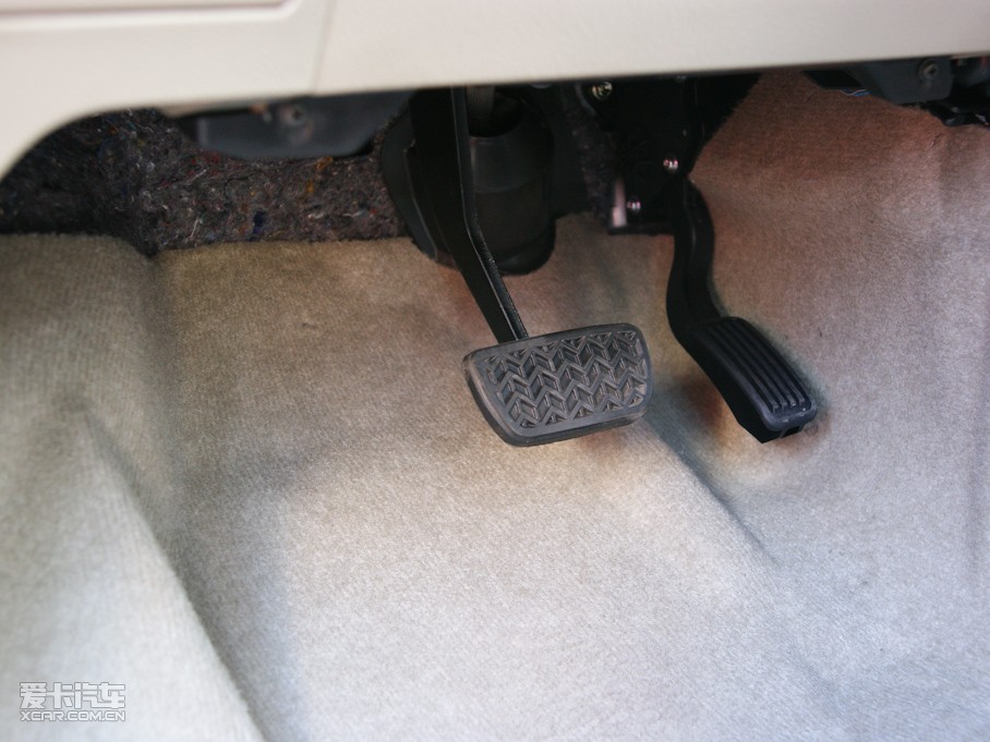 2011Y 1.3L GL-i MT˜ʰ