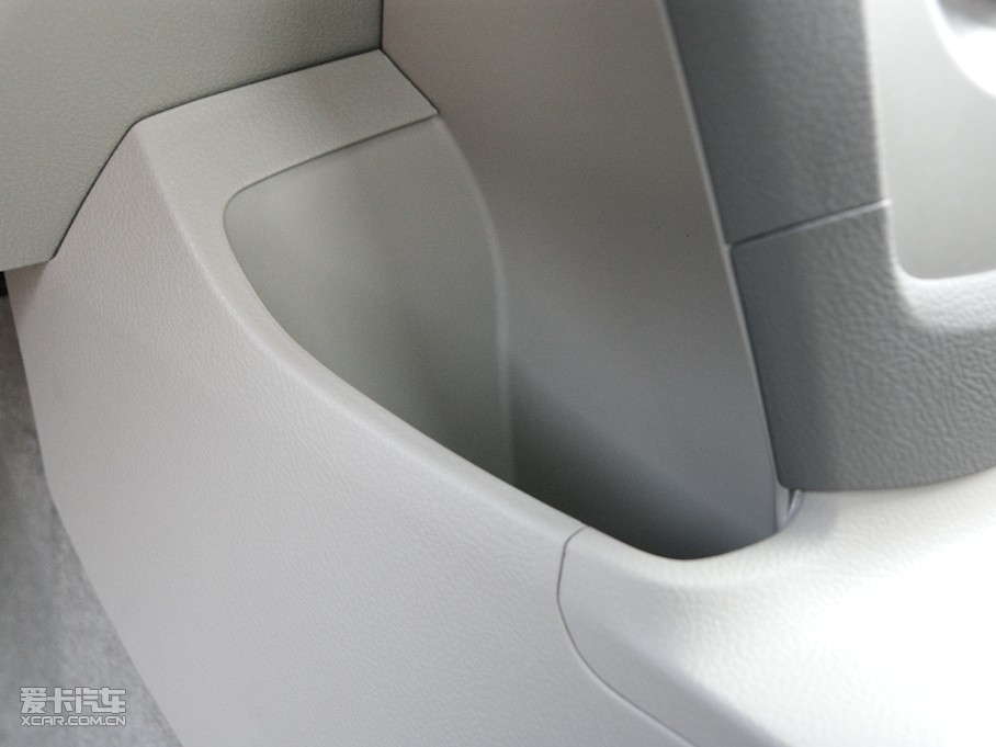 2011Y 1.3L GL-i MT˜ʰ