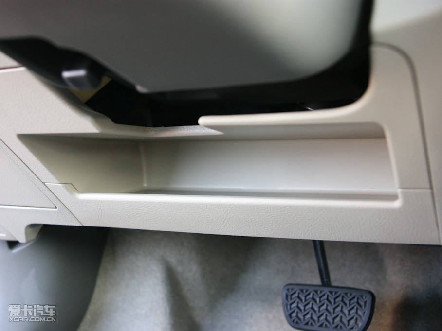 2011Y 1.3L GL-i MT˜ʰ