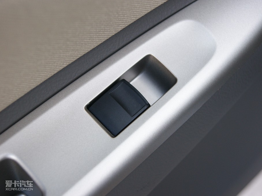 2011Y 1.3L GL-i MT(bio)(zhn)