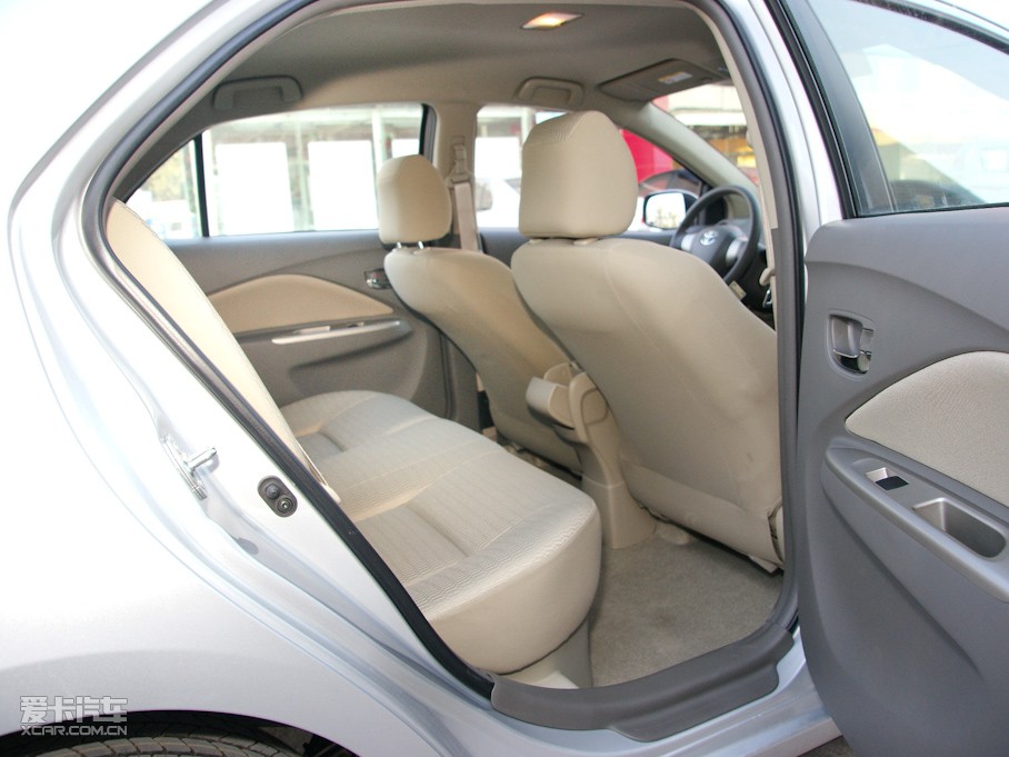 2011Y 1.3L GL-i MT˜ʰ