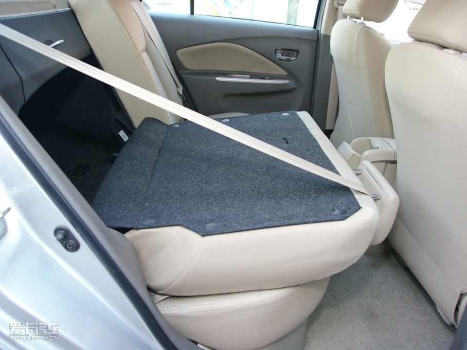 2011Y 1.3L GL-i MT˜ʰ