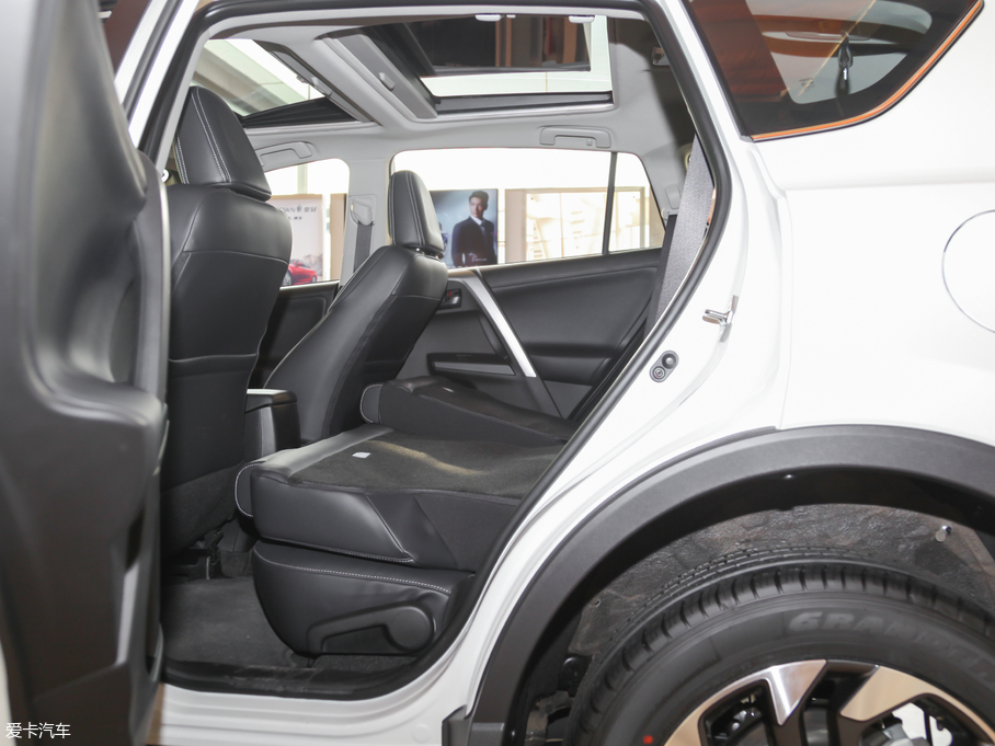 2018RAV4s 2.5L Ԅ(q)Ӣi