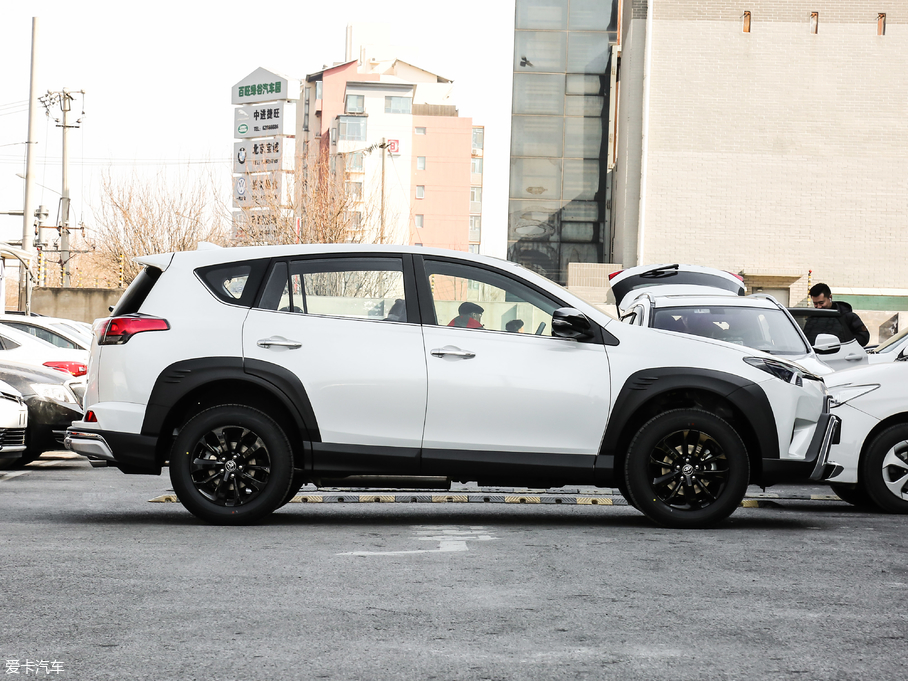 2018RAV4s 2.0L CVT(q)L(fng)X