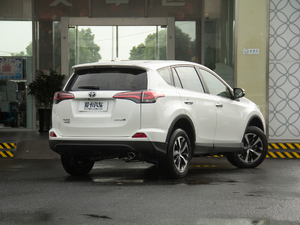 2016款2.0L CVT两驱风尚版 整体外观