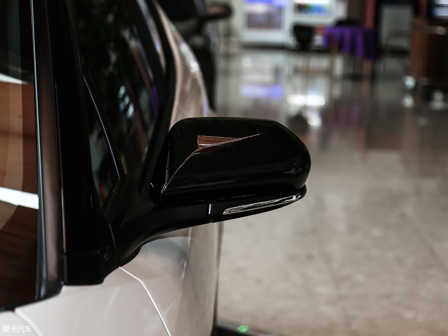 2018ȝIZOA 2.0L Y촰