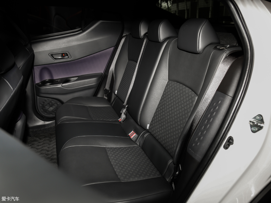 2018ȝIZOA 2.0L Y촰