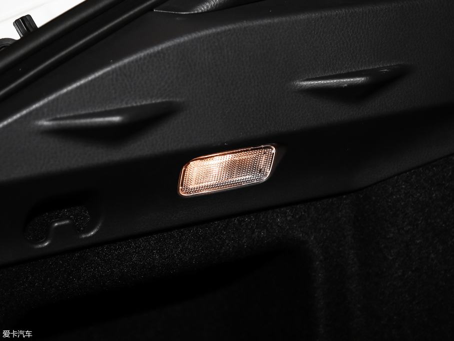 2018ȝIZOA 2.0L Y촰