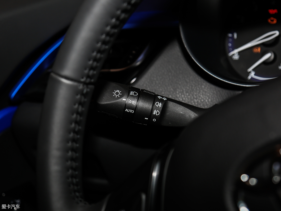 2018ȝIZOA 2.0L Y촰