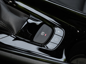 2018款2.0L 奕炫版 驻车制动器