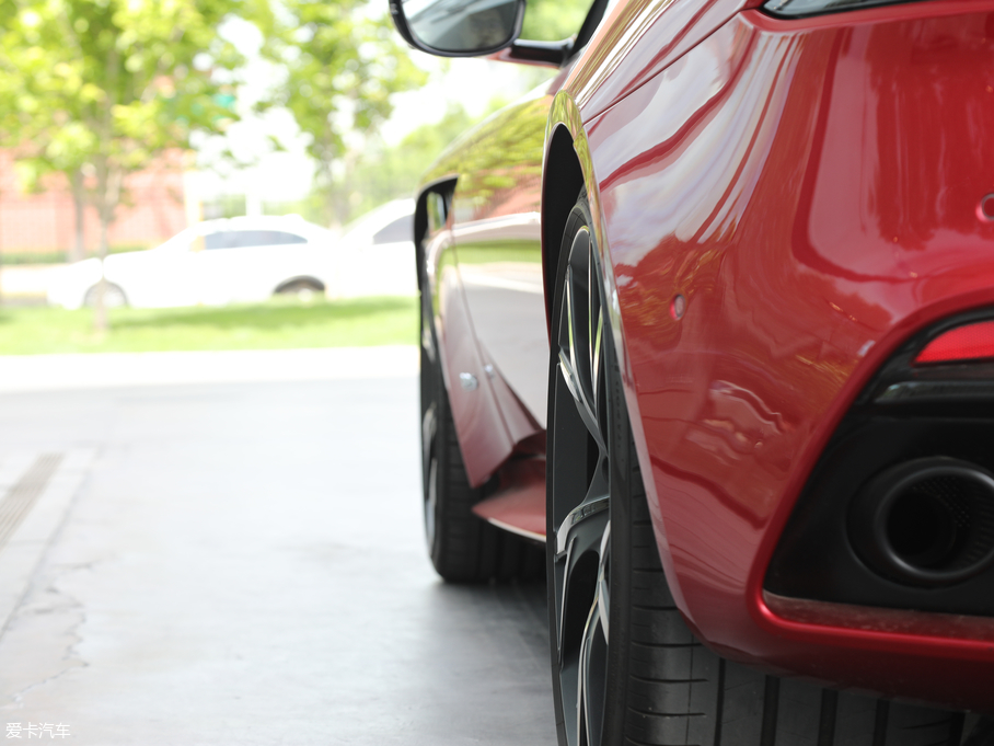 2019DBS Superleggera Coupe