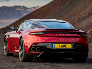 2019Superleggera Coupe w^