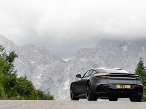 2019Superleggera Coupe w^