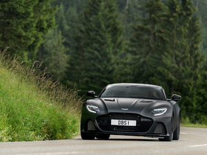 2019Superleggera Coupe w^