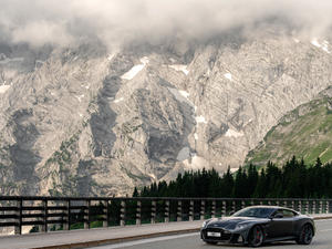 2019Superleggera Coupe w^