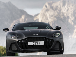 2019Superleggera Coupe w^