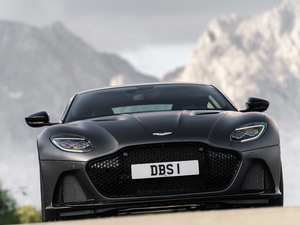 2019Superleggera Coupe w^