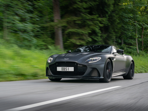 2019Superleggera Coupe w^