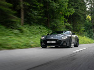 2019Superleggera Coupe w^