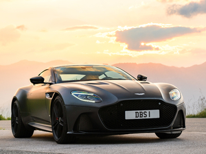 2019Superleggera Coupe w^