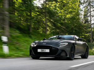 2019Superleggera Coupe w^