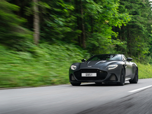 2019Superleggera Coupe w^