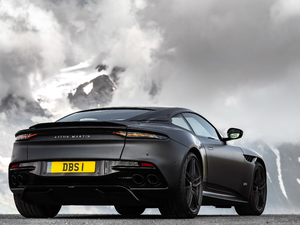 2019Superleggera Coupe w^