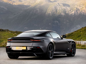 2019Superleggera Coupe w^