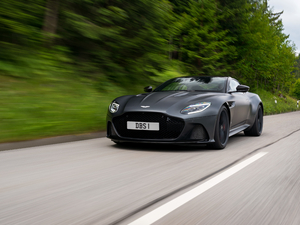 2019Superleggera Coupe w^