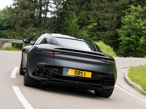 2019Superleggera Coupe w^