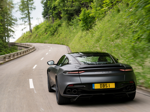 2019Superleggera Coupe w^