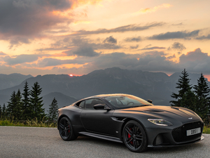 2019Superleggera Coupe w^